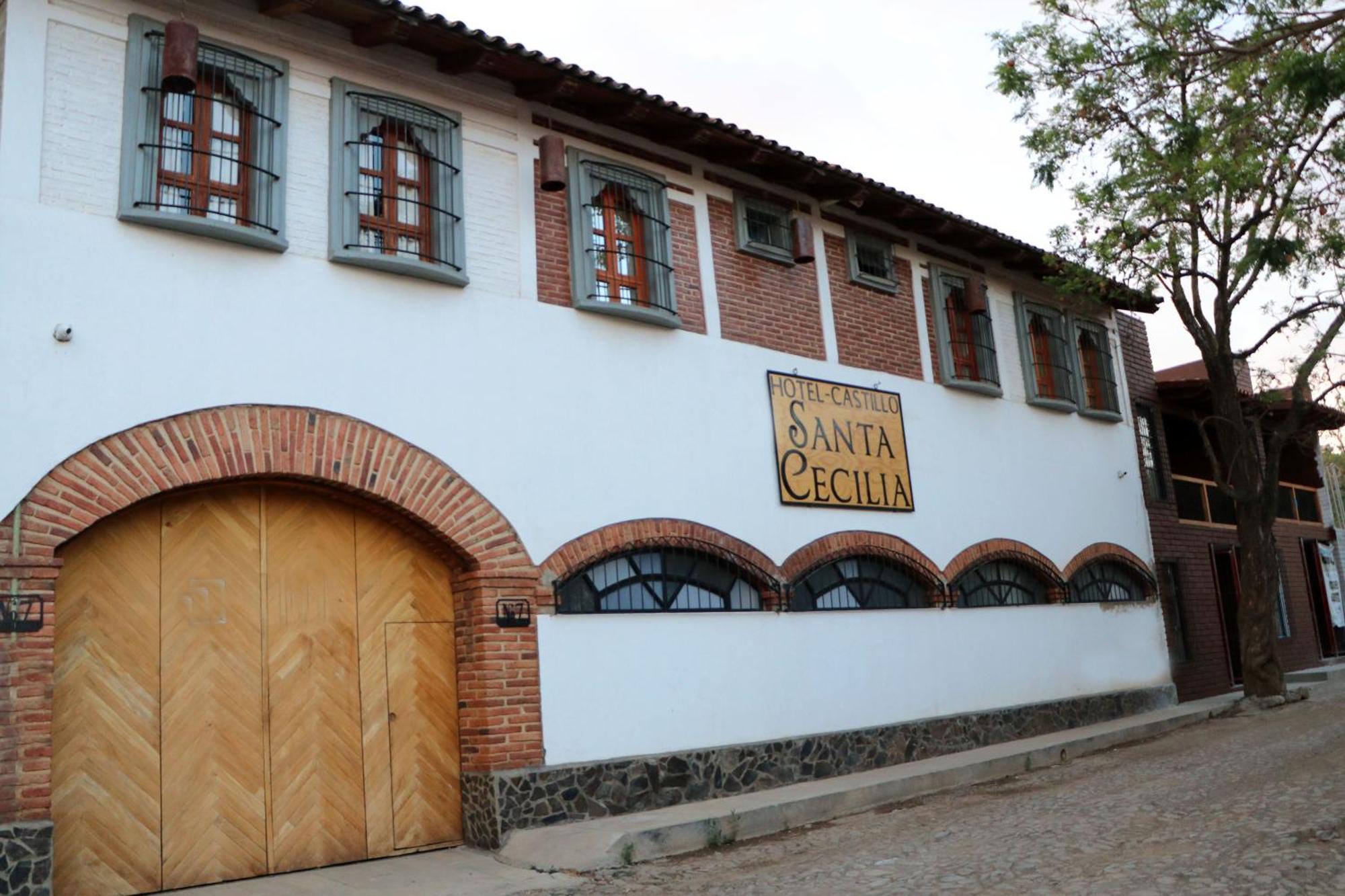 Hotel Castillo Santa Cecilia Тапальпа Екстер'єр фото