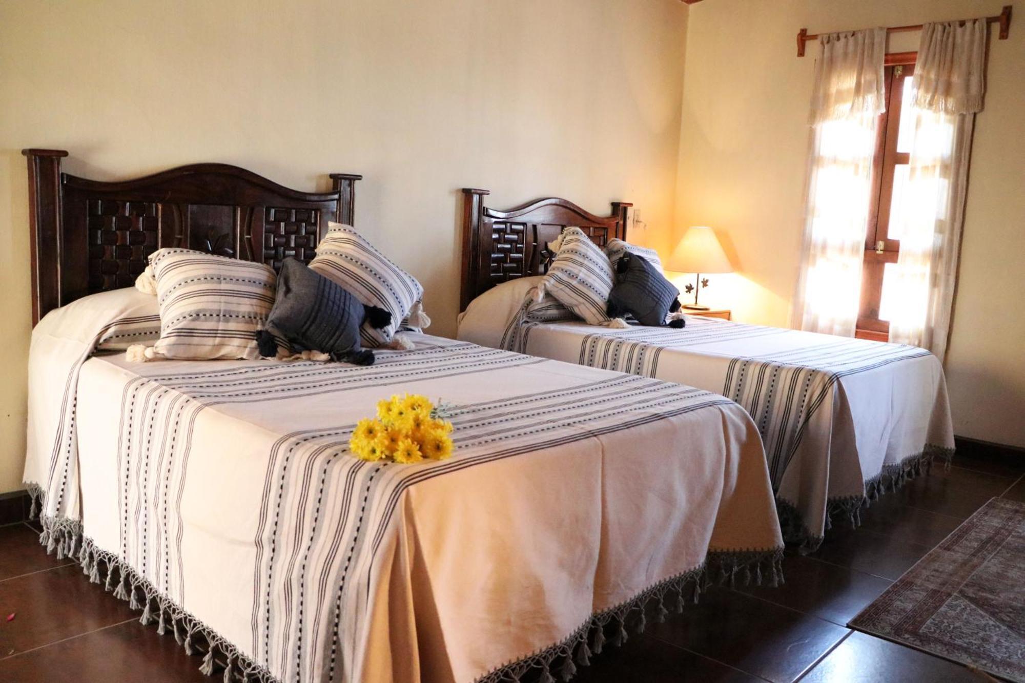 Hotel Castillo Santa Cecilia Тапальпа Екстер'єр фото